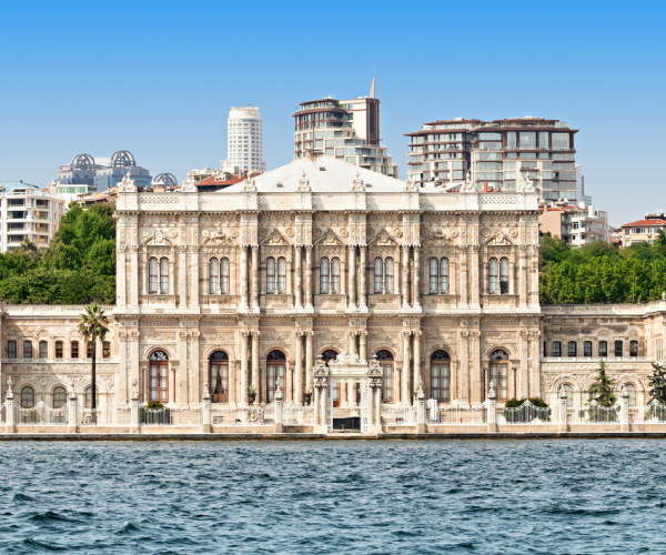 Rana Demiriz ile Dolmabahçe Sarayı ve Resim Müzesi Gezisi